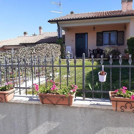 Residence Ai Campi Da Golf Saturnia Zewnętrze zdjęcie