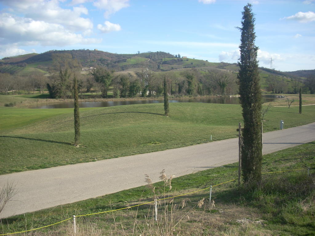 Residence Ai Campi Da Golf Saturnia Zewnętrze zdjęcie