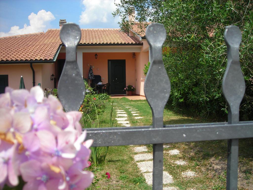 Residence Ai Campi Da Golf Saturnia Zewnętrze zdjęcie
